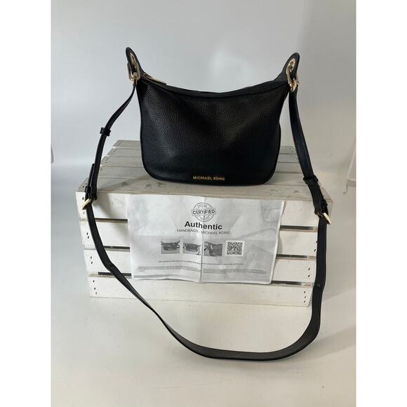 MICHAEL KORS, MEDIUM SIZE BLACK PEBBLED LEATHER CROSSBODY BAG - Picture 2 of 15